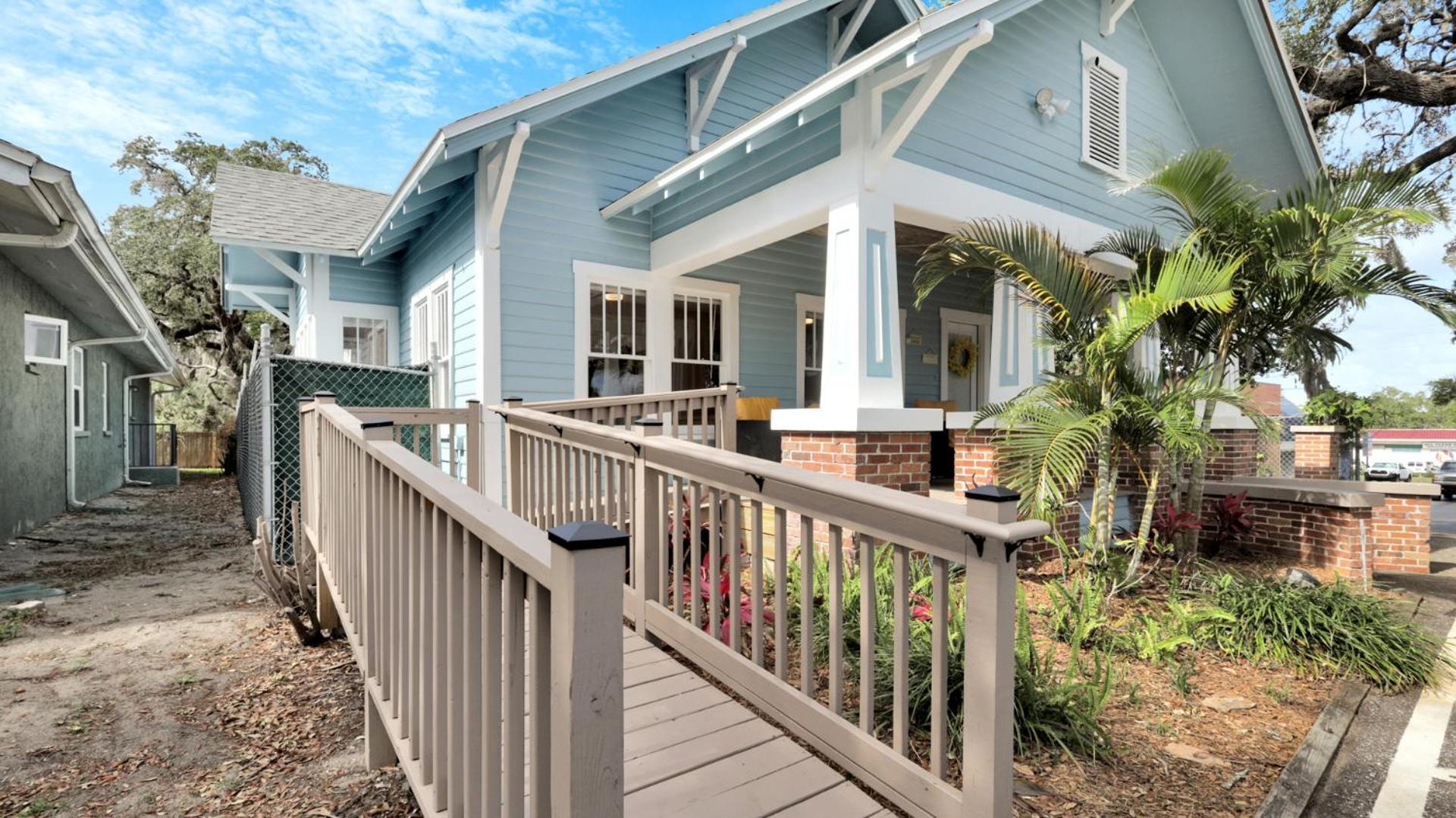 Beaches, Parks, Downtown, Trail, Breweries, Bikes, Gameroom Palm Harbor Luaran gambar
